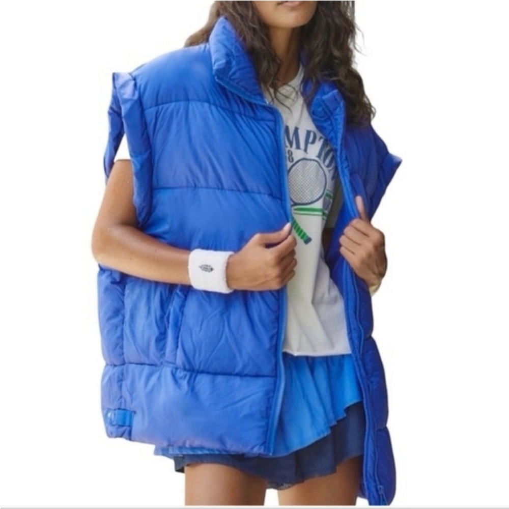 Fp movement in a bubble puffer vest